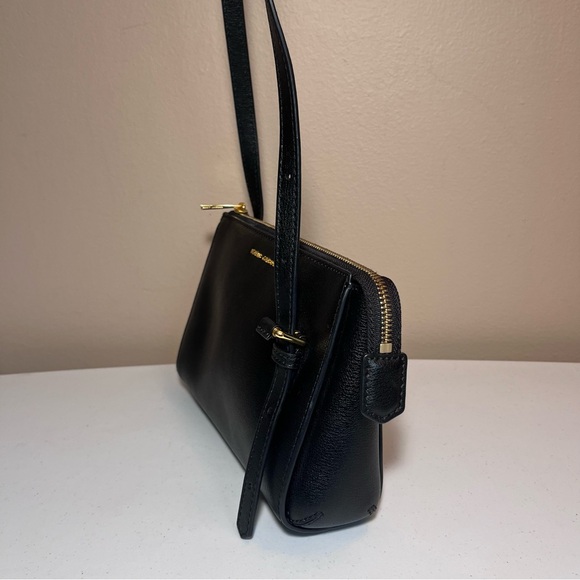 🎉HP 🎉 Marc Jacobs Mini Commuter Coated Leather Crossbody Bag - Picture 3 of 13